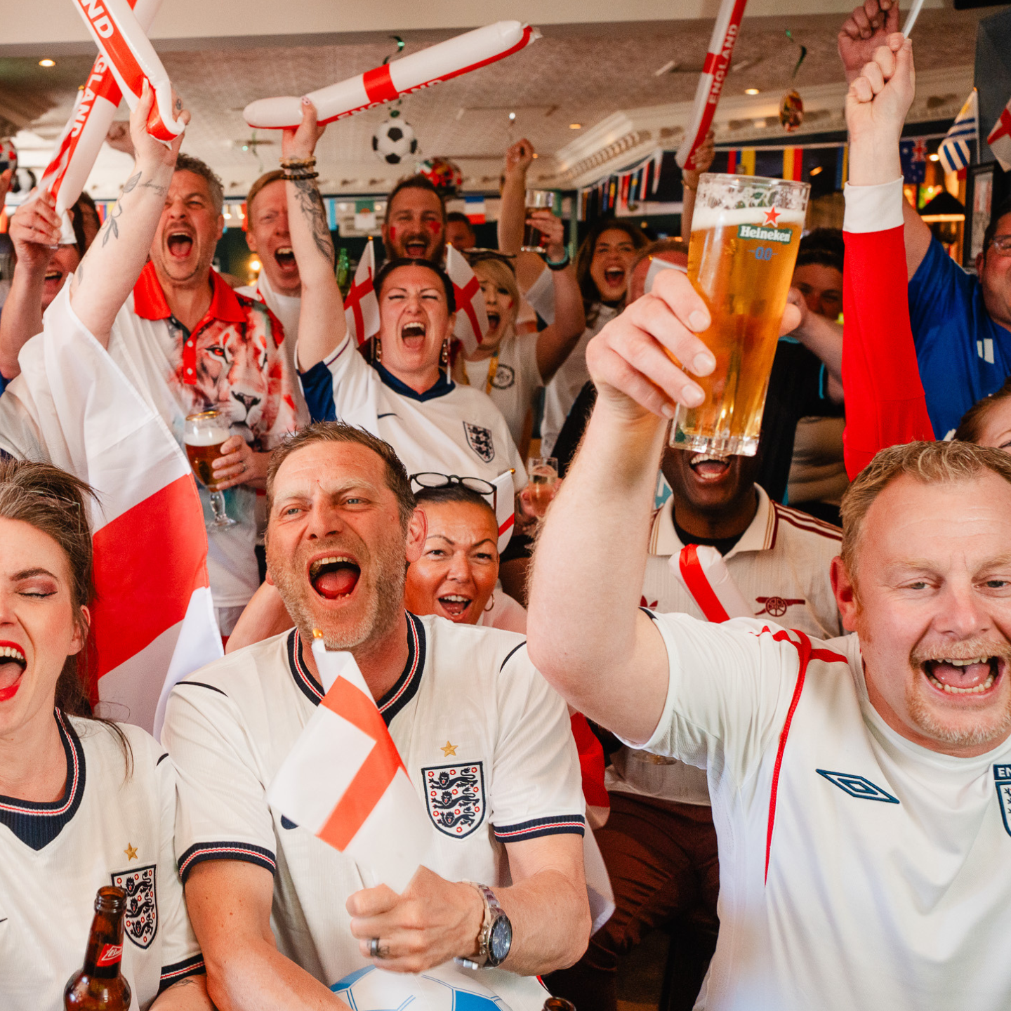 Big games, your way at your local The Lincoln Arms